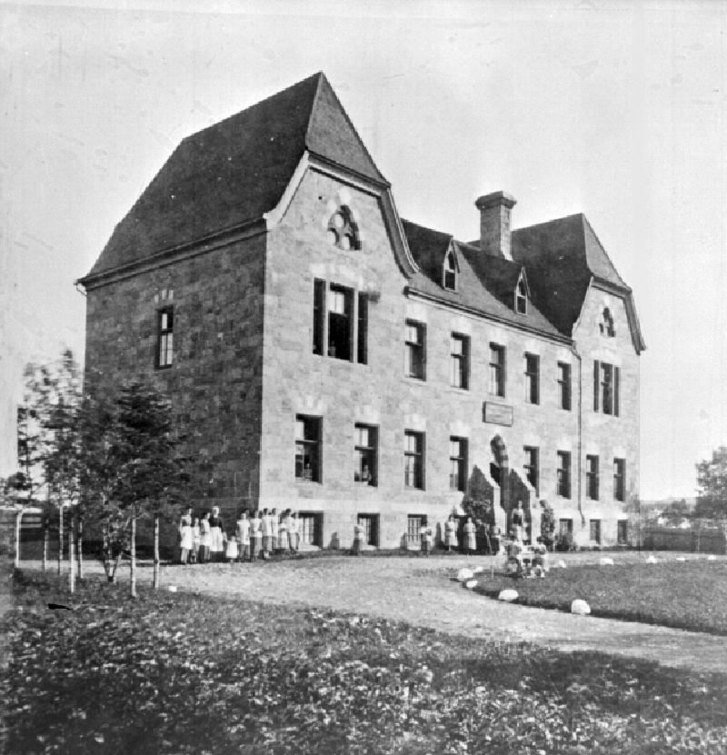 Dans Morisset Noppen aussi