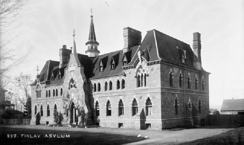 Dans Morisset et Noppen aussi.